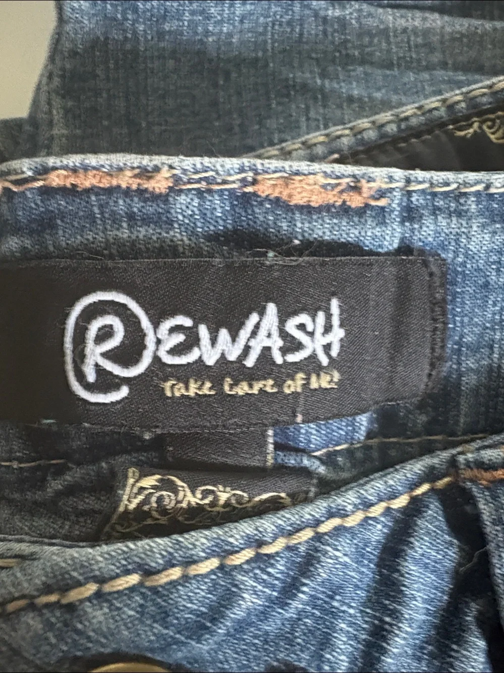 Rewash Blue Faded whiskered stretch Denim Bermuda Shorts/rhinestone studs  decor